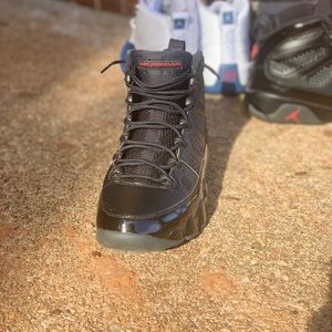 Dirty bred retro Jordan 9s